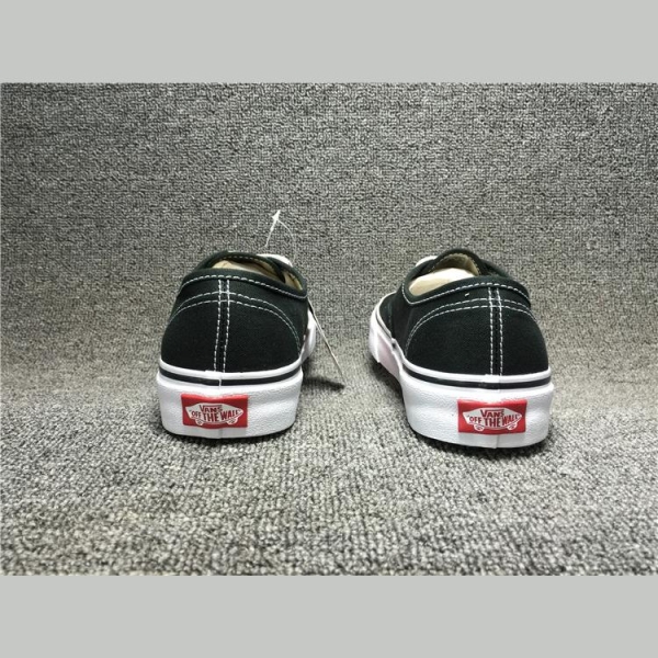 VNS LOW Classic Black