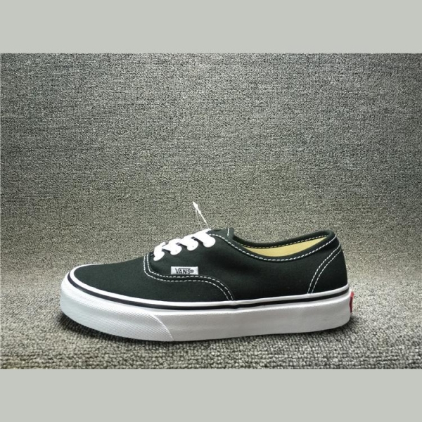 VNS LOW Classic Black