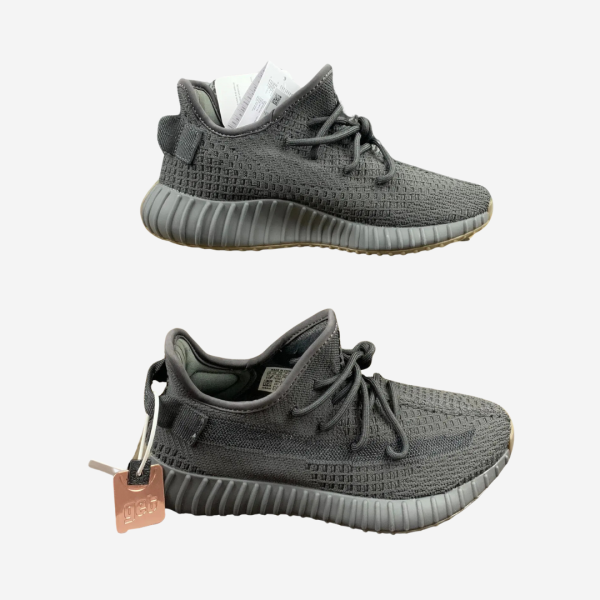 Y33zy 350 Black Angel