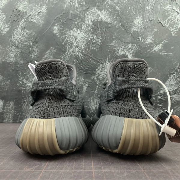 Y33zy 350 Black Angel