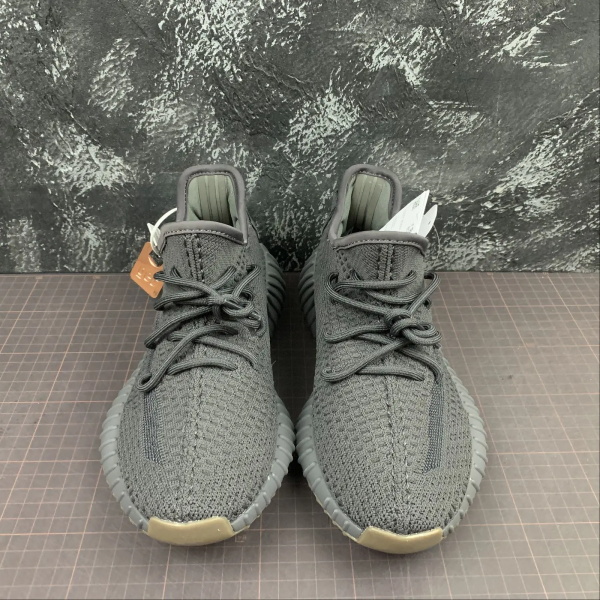 Y33zy 350 Black Angel