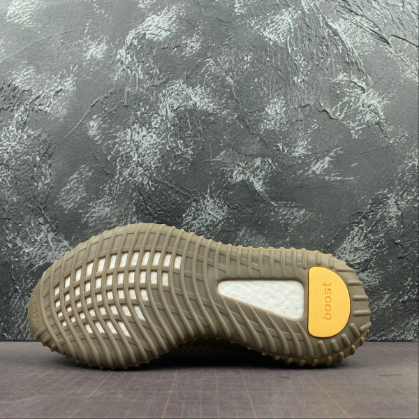 Y33zy 350 Khaki Brown Burn