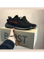 Y33zy 350 Total Black