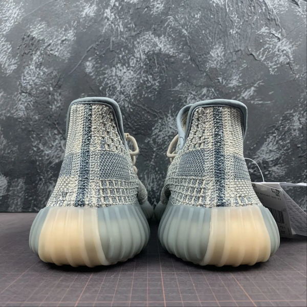 Y33zy 350 V2 Elf Blue