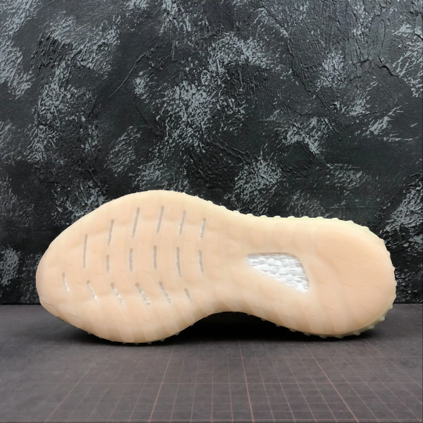 Y33zy 350 V3 Light Yellow