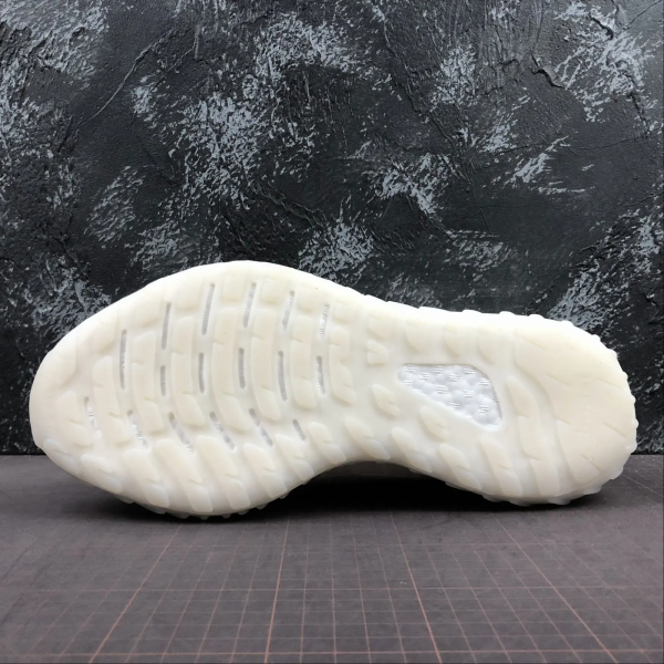 Y33zy 350 V3 White Original